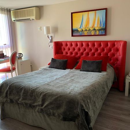 Les Criquets Hotel & Spa 布朗克福 外观 照片