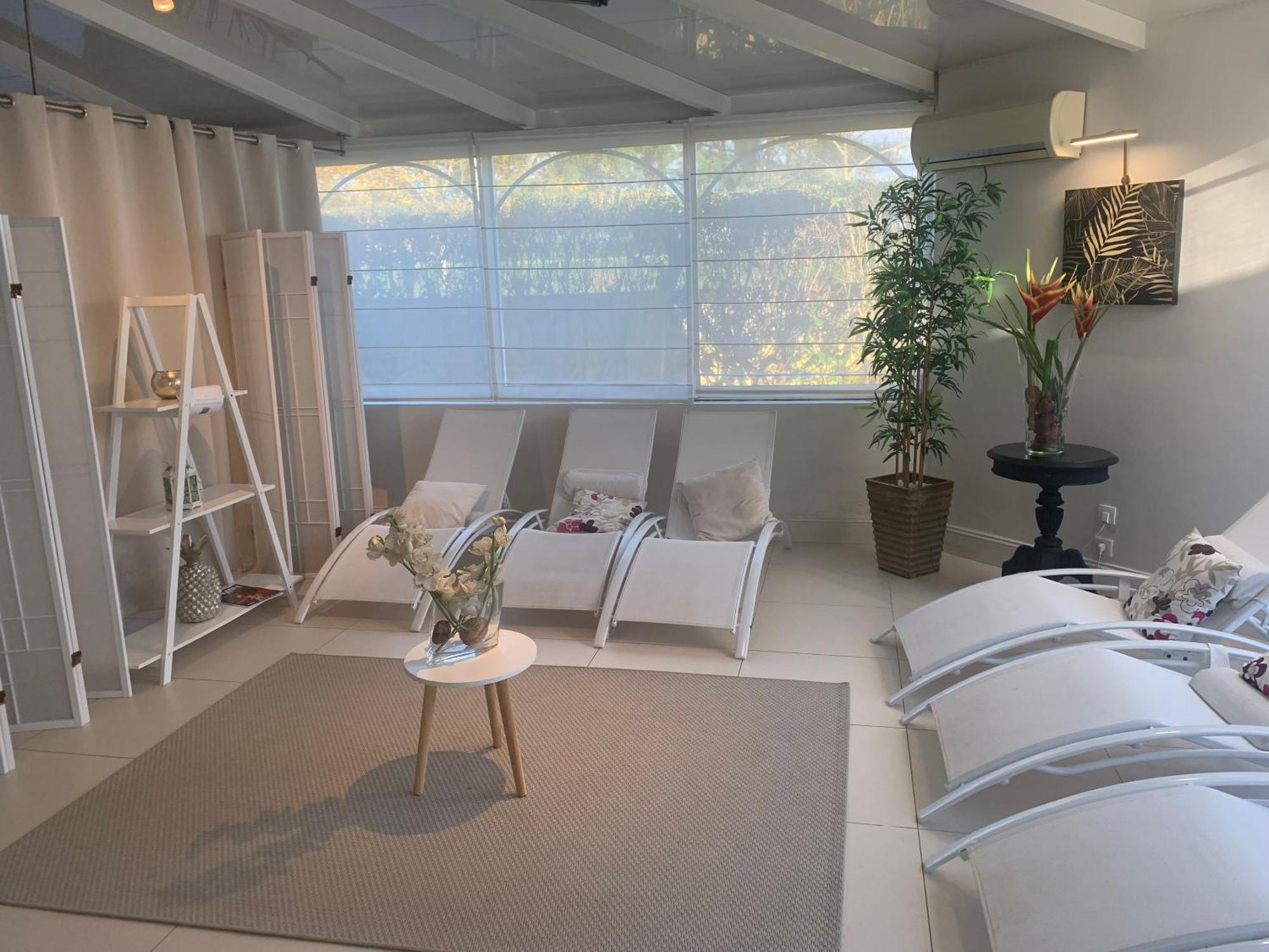 Les Criquets Hotel & Spa 布朗克福 外观 照片