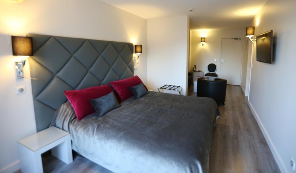 Les Criquets Hotel & Spa 布朗克福 外观 照片
