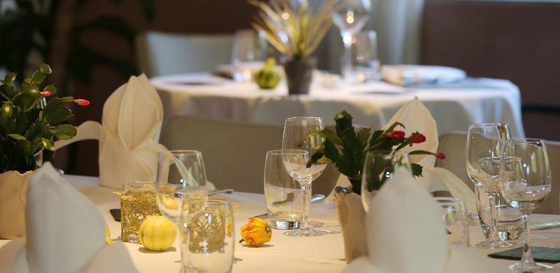 Les Criquets Hotel & Spa 布朗克福 外观 照片